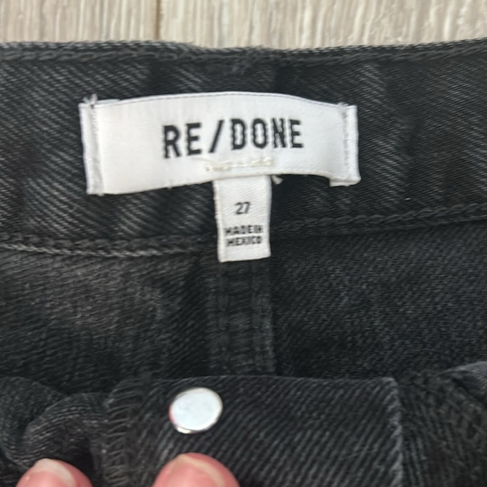 RE/DONE BLACK DENIM short-shorts